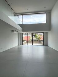 Sembawang Hills Estate (D20), Terrace #502083591